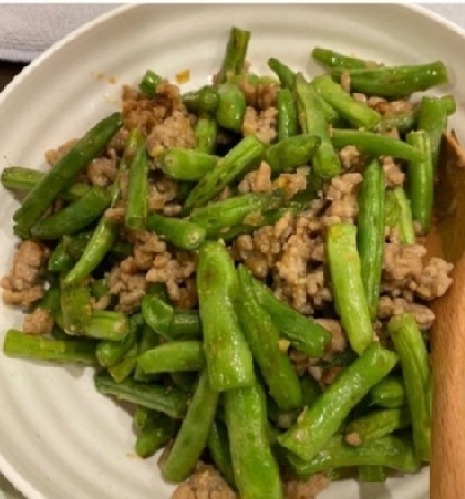 ひき肉とししとうの味噌炒め