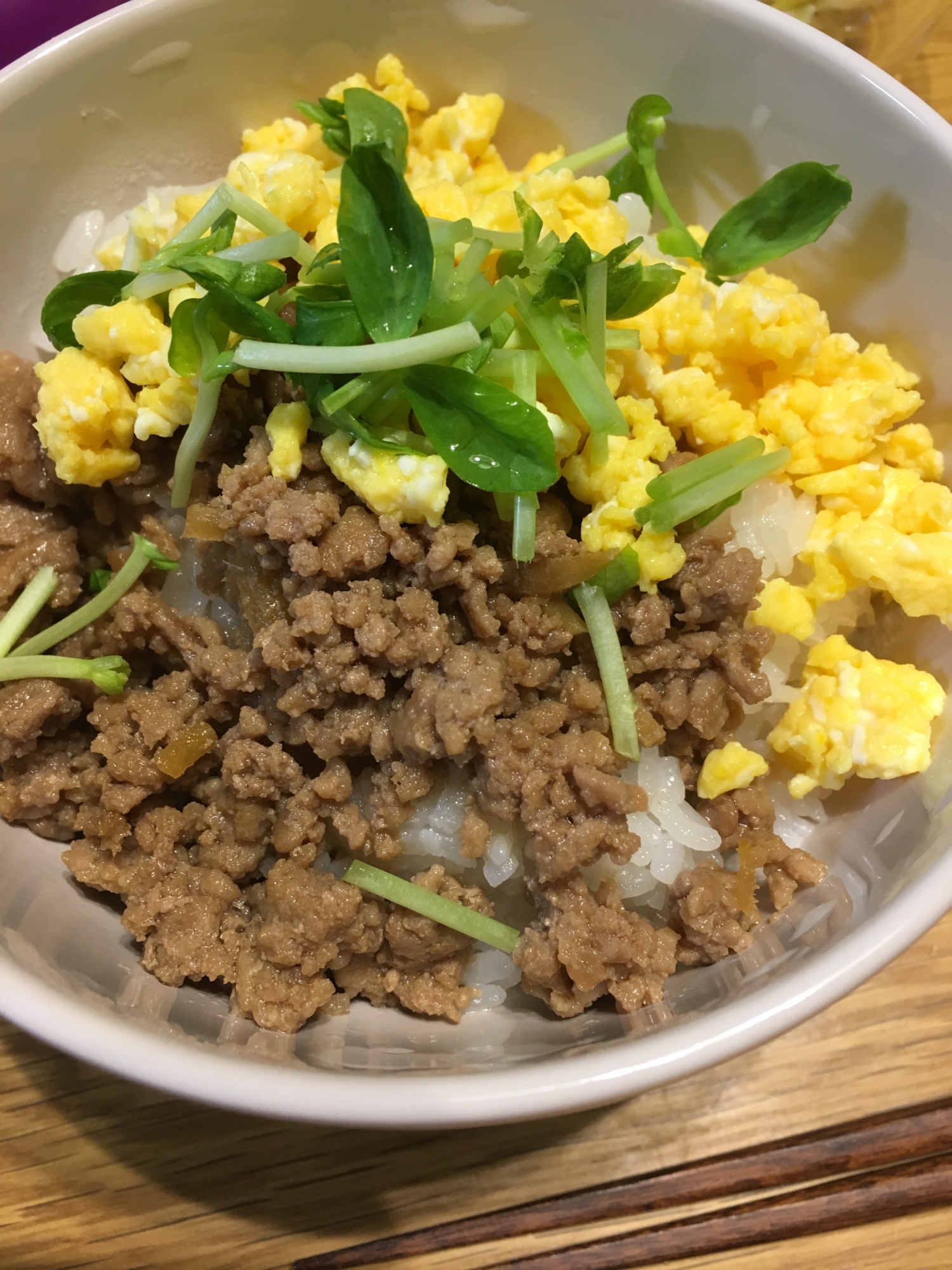 そぼろ丼