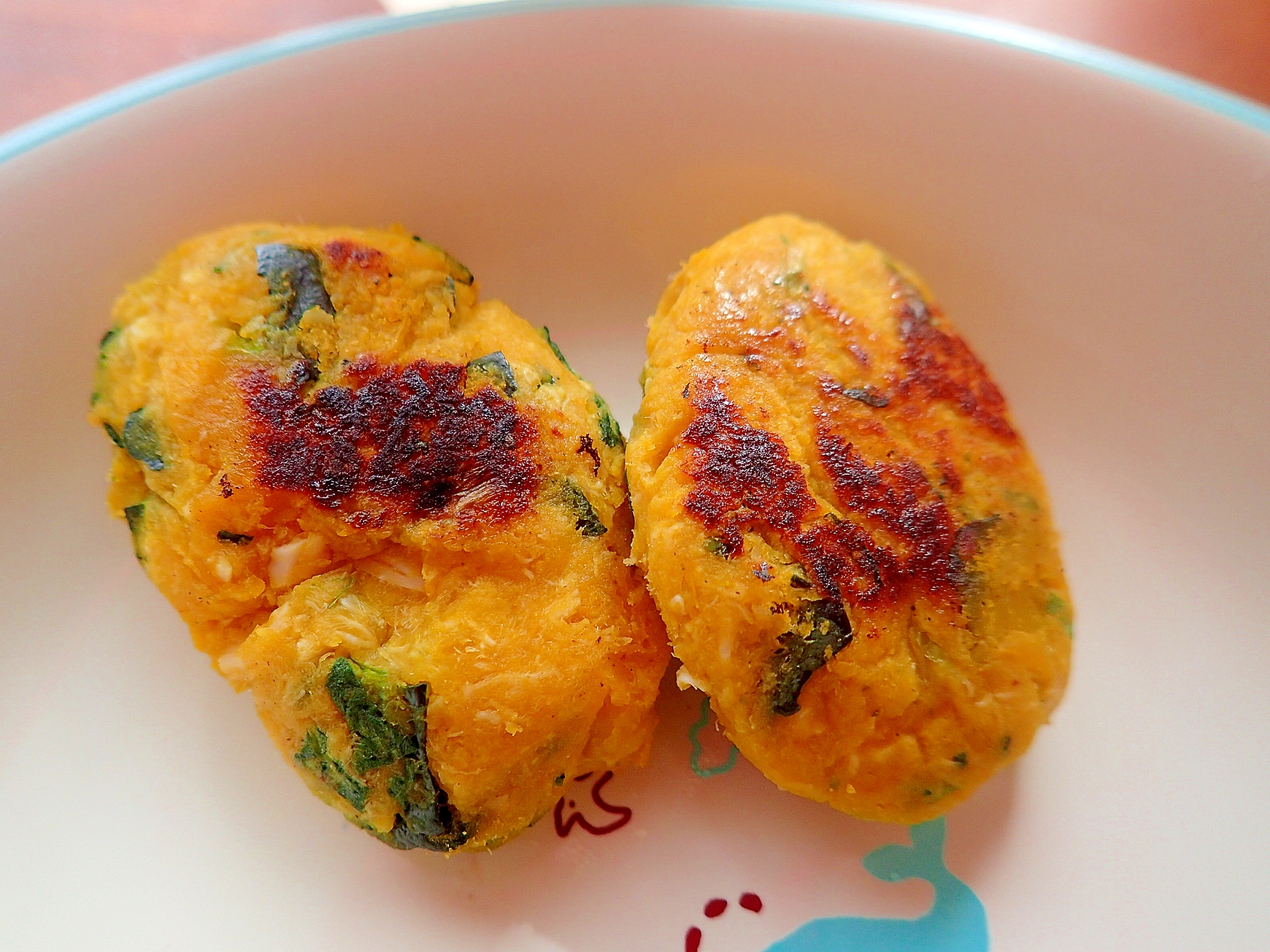 手づかみ離乳食 かぼちゃと鶏むね肉のおやき レシピ 作り方 By ケイちゃん 楽天レシピ 手づかみ離乳食 かぼちゃと鶏むね肉のおやき レシピ 作り方 By ケイちゃん 楽天レシピ