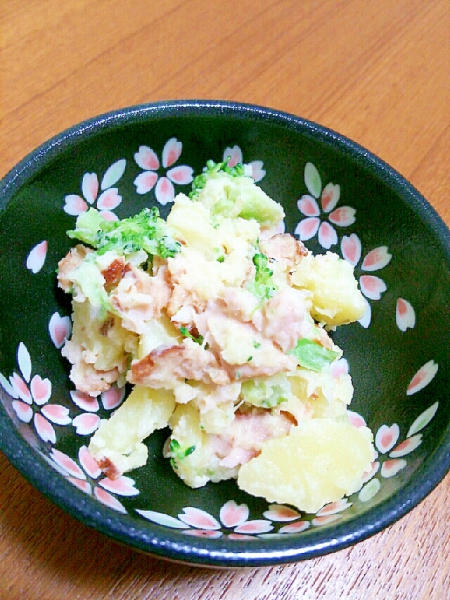 焼豚とブロッコリー入り 中華風 ポテトサラダ レシピ 作り方 By にゃんこすけ321 楽天レシピ