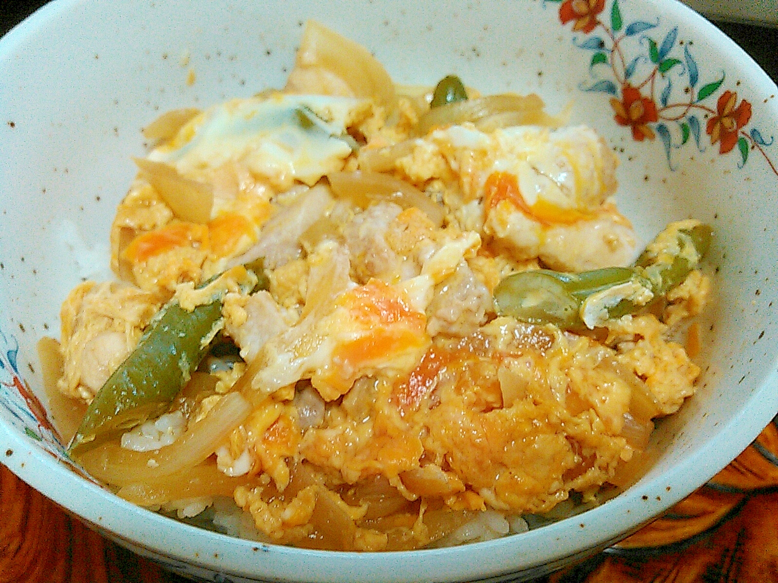 北浦軍鶏&エサのよい卵で親子丼