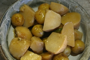 里芋とジャガイモの煮っころがし