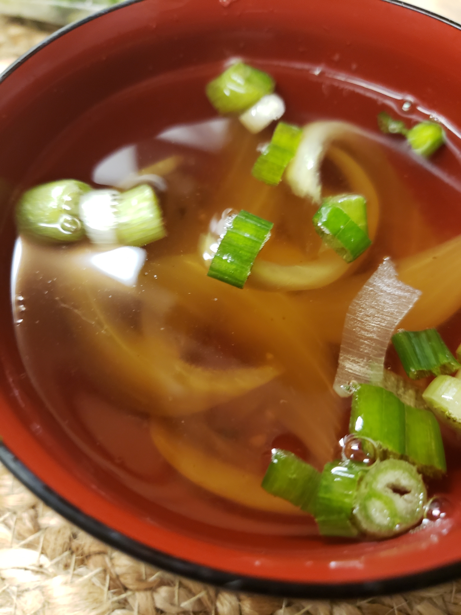 玉ねぎとねぎの和風スープ
