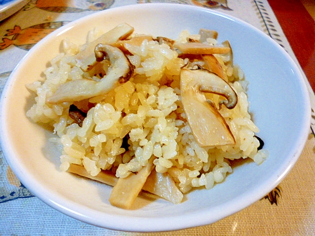 下味で★香りがご飯いっぱいに広がる！まつたけご飯