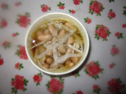 白いんげん豆と玉葱のポン酢サラダ