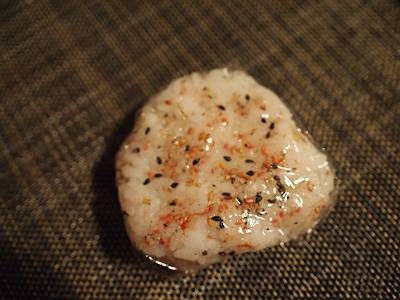 ローストピーナッツ☆止まらないですよね（焦）年末に初めて１缶を一気食いしたら３分の２ぐらいで胸焼けしてきたけど、意地になって食べて後からすっごく後悔（涙）トホホ