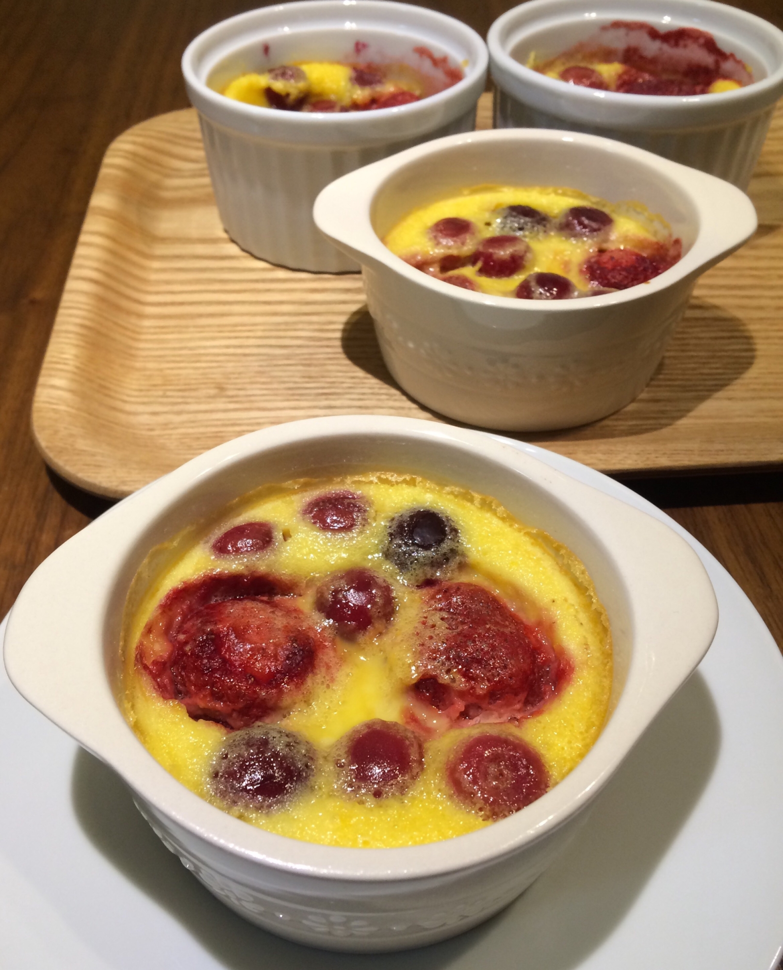 ベリーとさくらんぼのクラフティ レシピ 作り方 By コークさん 楽天レシピ