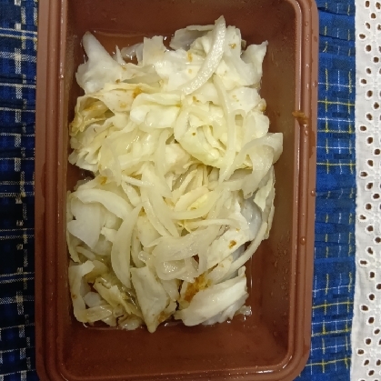 レンジで☆キャベツと玉ねぎのおかか和え