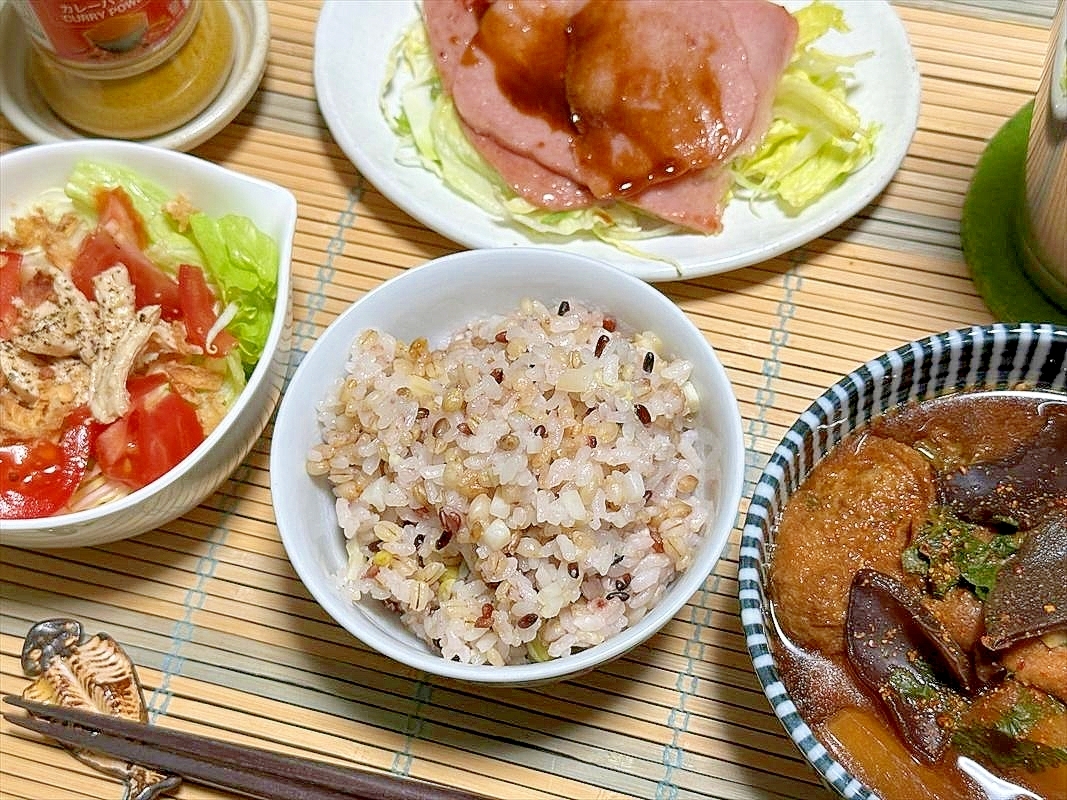 歯応え凄すぎ五割の雑穀ごはん