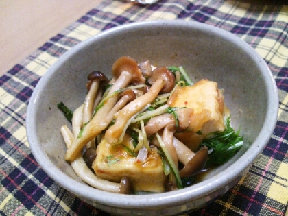 豆腐メインでこんなにボリュームが!!
ピリ辛でご飯がすすみますね♪
美味でした～(*≧∀≦*)