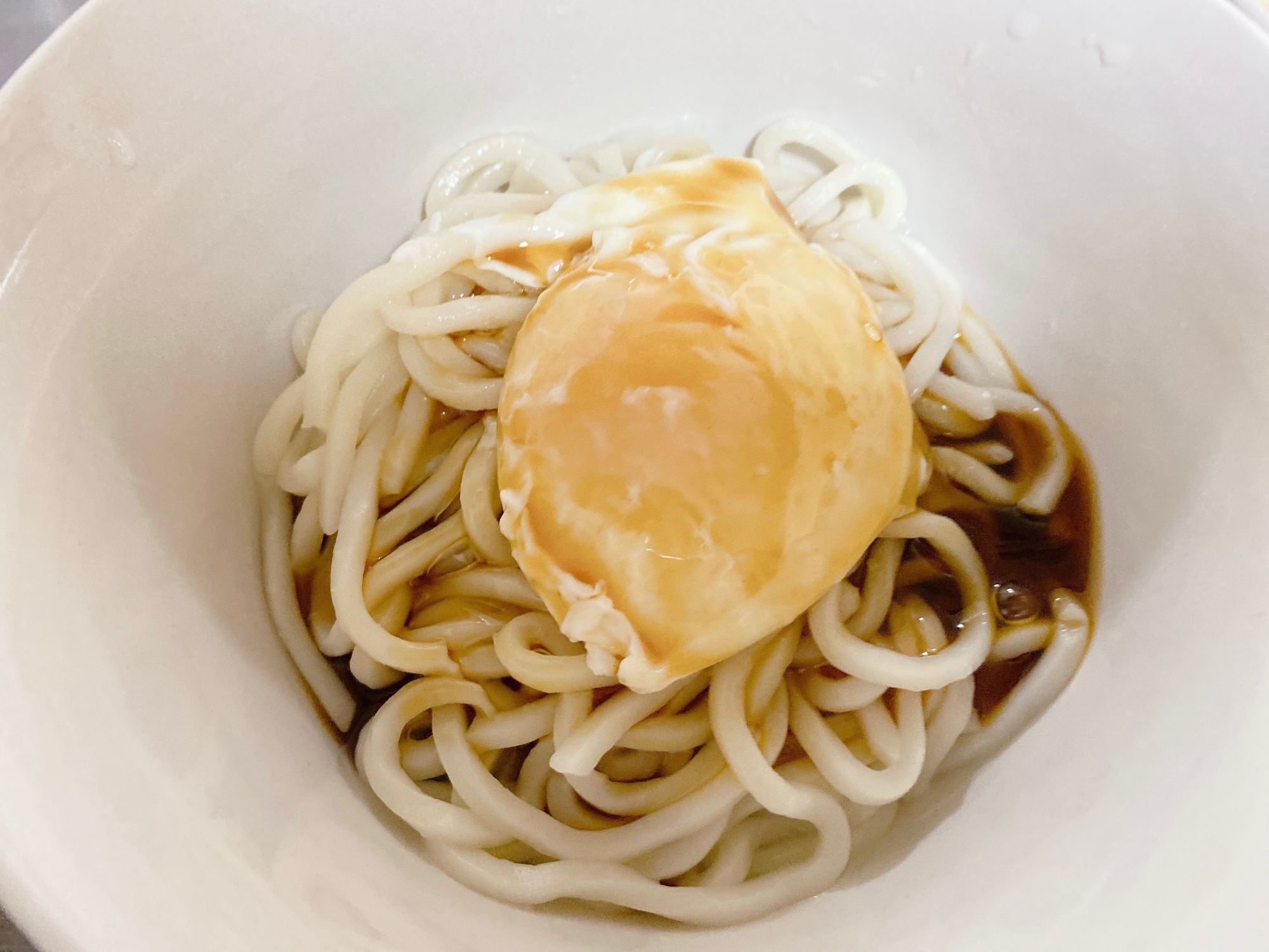 手抜きなポーチドエッグで簡単ぶっかけうどん！