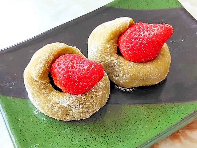 シロカのHBと100均の抹茶で作る!苺大福♪