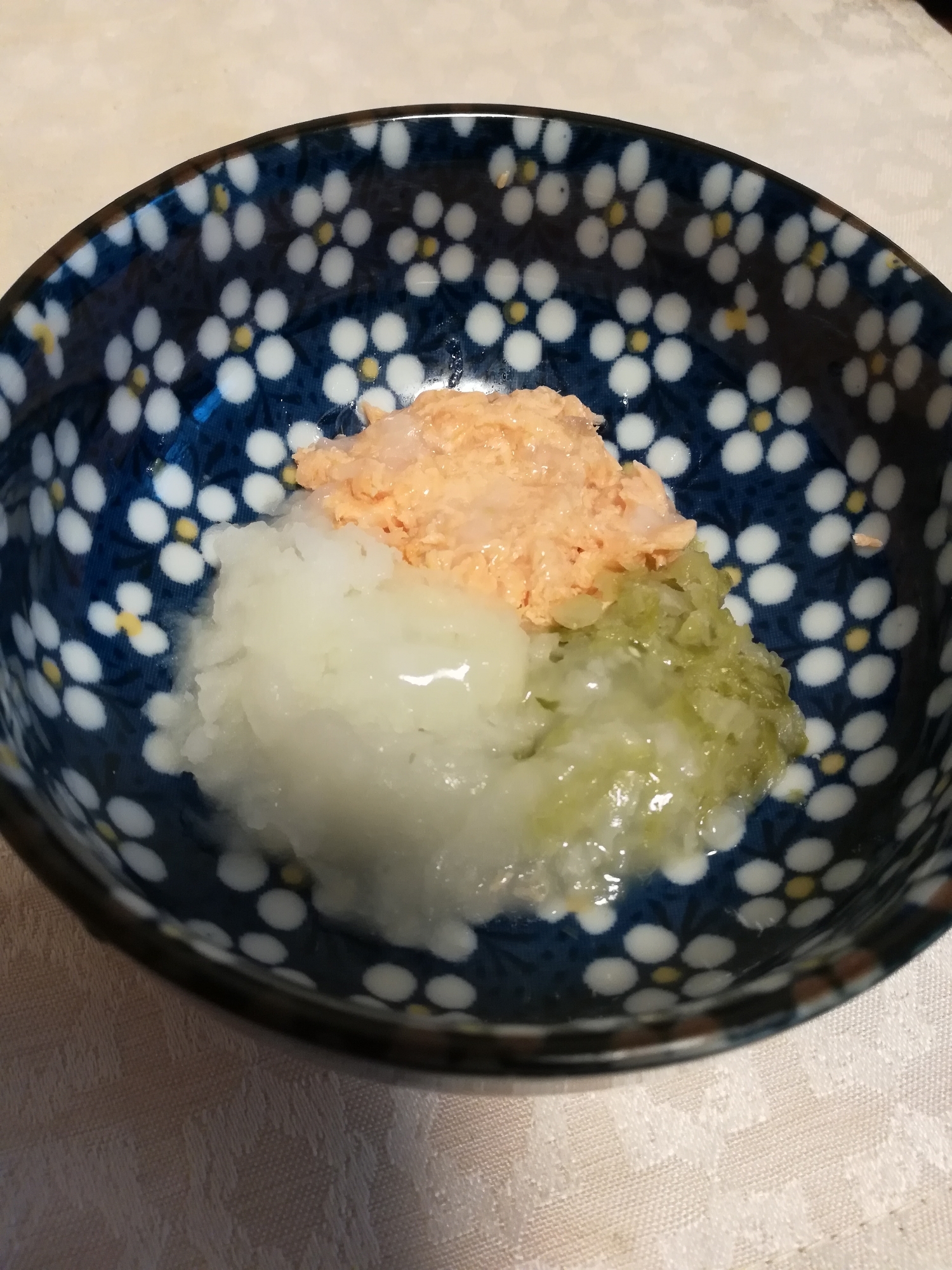 離乳食中期★野菜と鮭のトロトロ3色和え