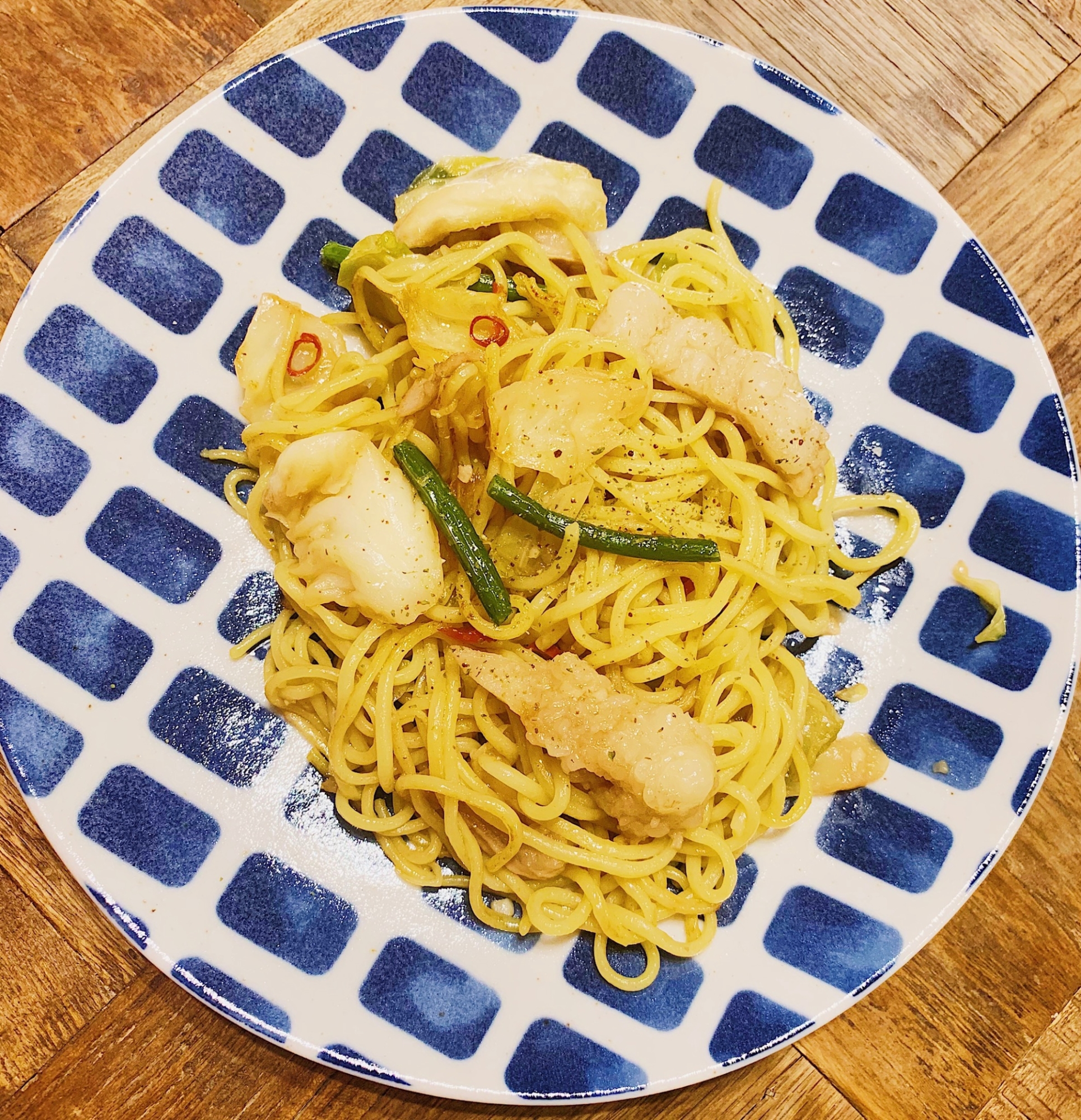 セブンの牛塩ホルモン炒めで＊絶品塩焼きそば