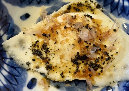 黒ごまおかか醤油の目玉焼き