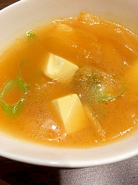 キムチと豆腐で簡単スープ