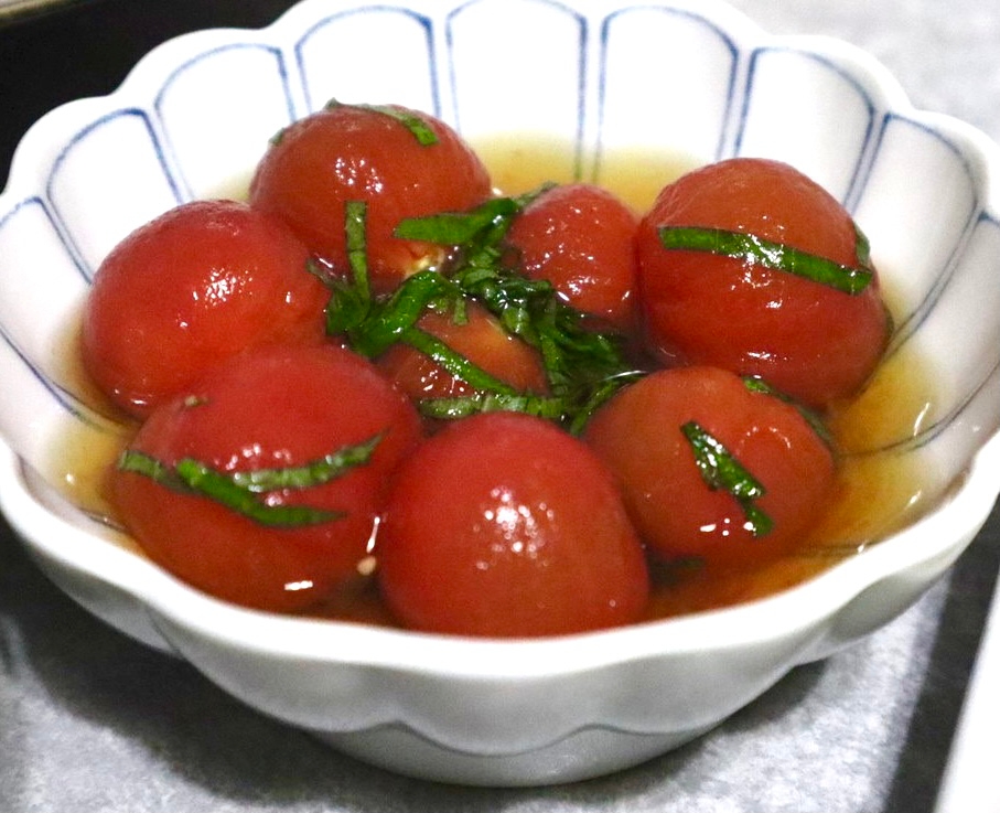 簡単！漬けるだけ出汁トマト