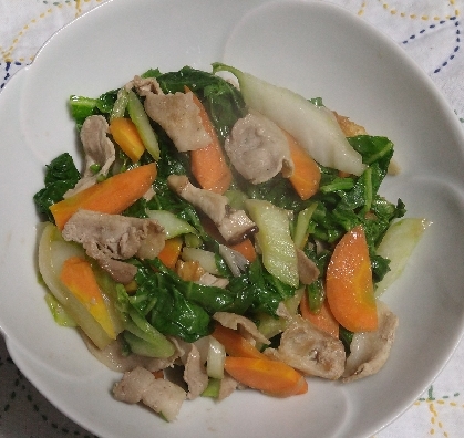 豚肉と白菜で野菜炒め