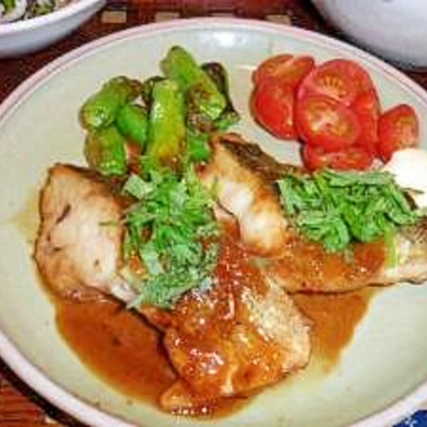 スズキのムニエル バター醤油ソース レシピ 作り方 By Sminaji 楽天レシピ スズキのムニエル バター醤油ソース レシピ 作り方 By Sminaji 楽天レシピ
