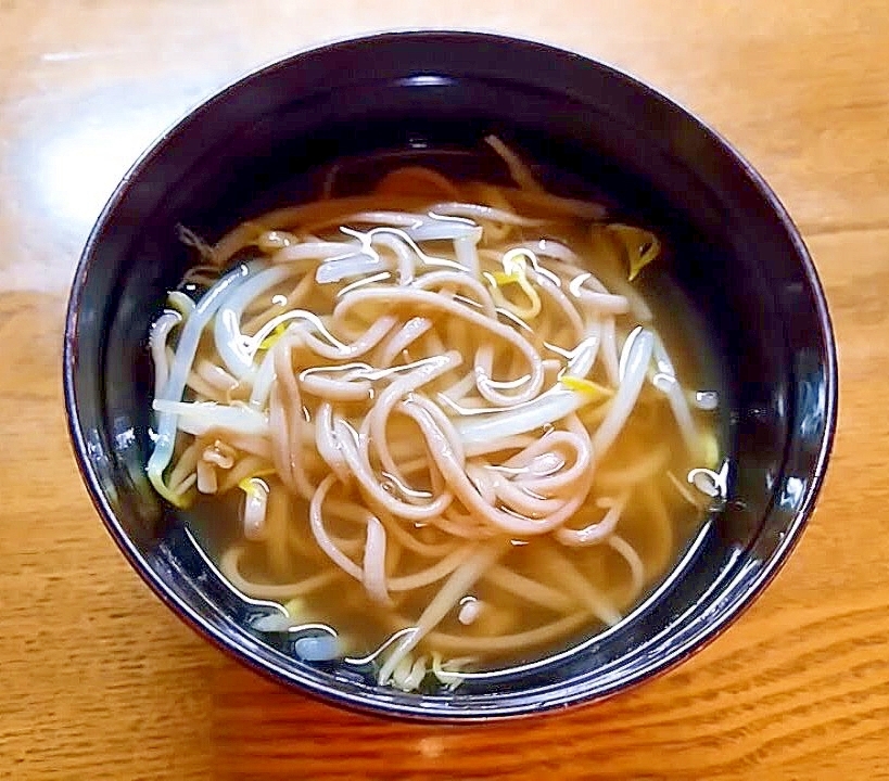 十割蕎麦ともやしのすまし汁