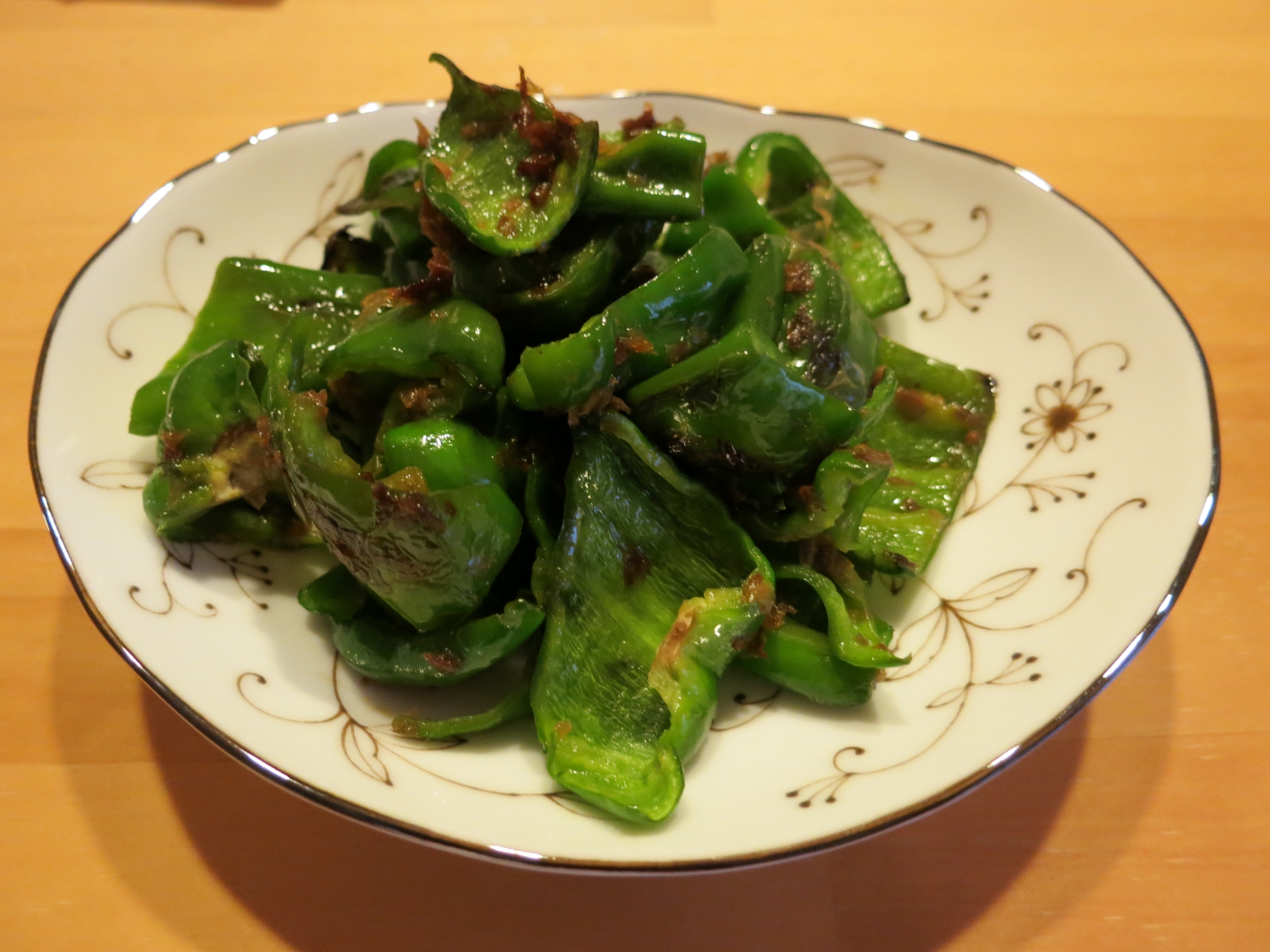 こどもに野菜を♪　ピーマンのおかか炒め