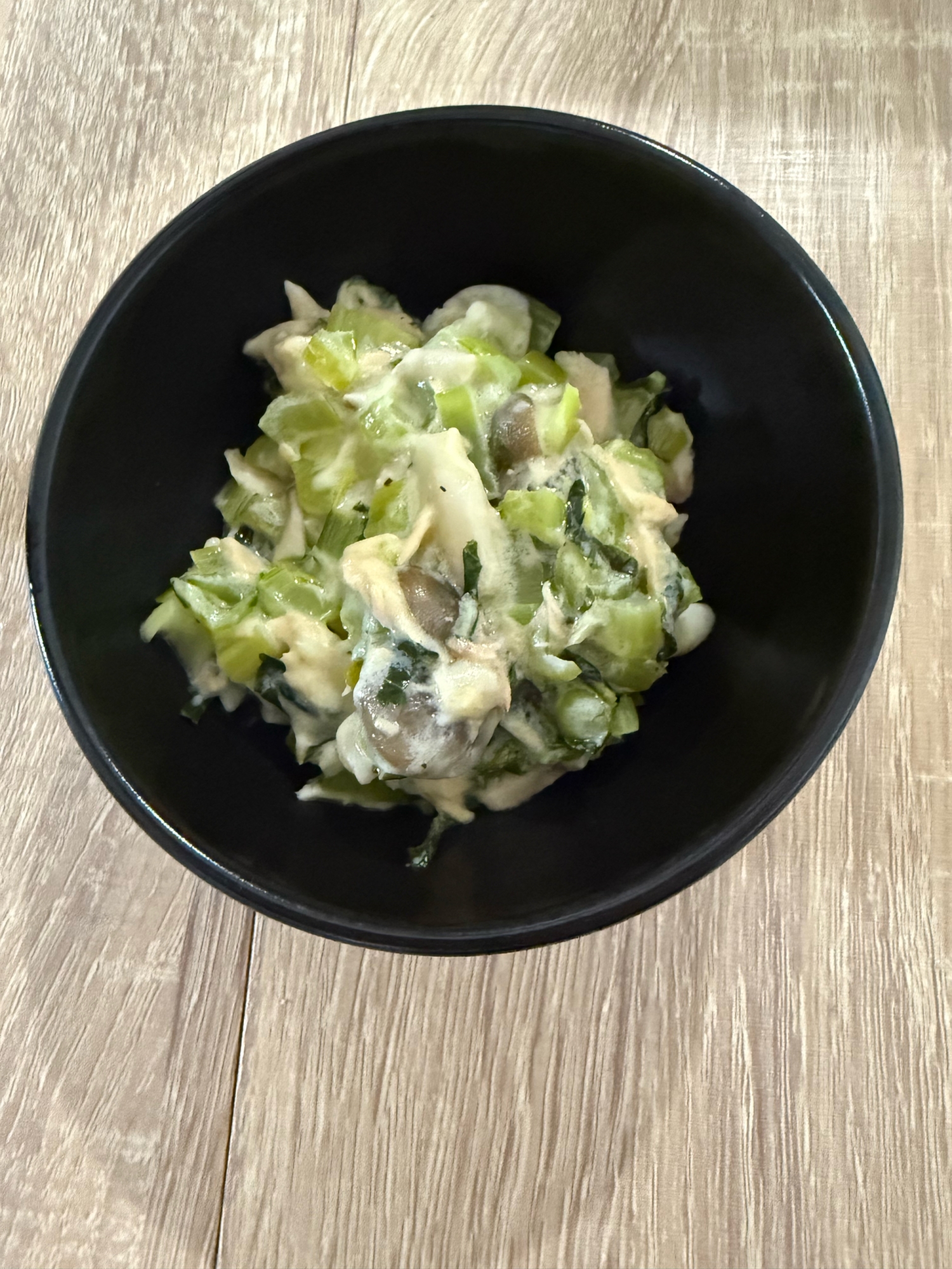 鉄分補給に！小松菜のクリーム煮