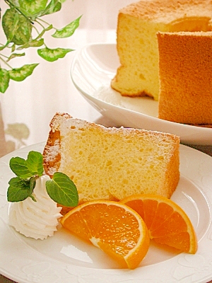 オレンジジュースで★オレンジシフォンケーキ