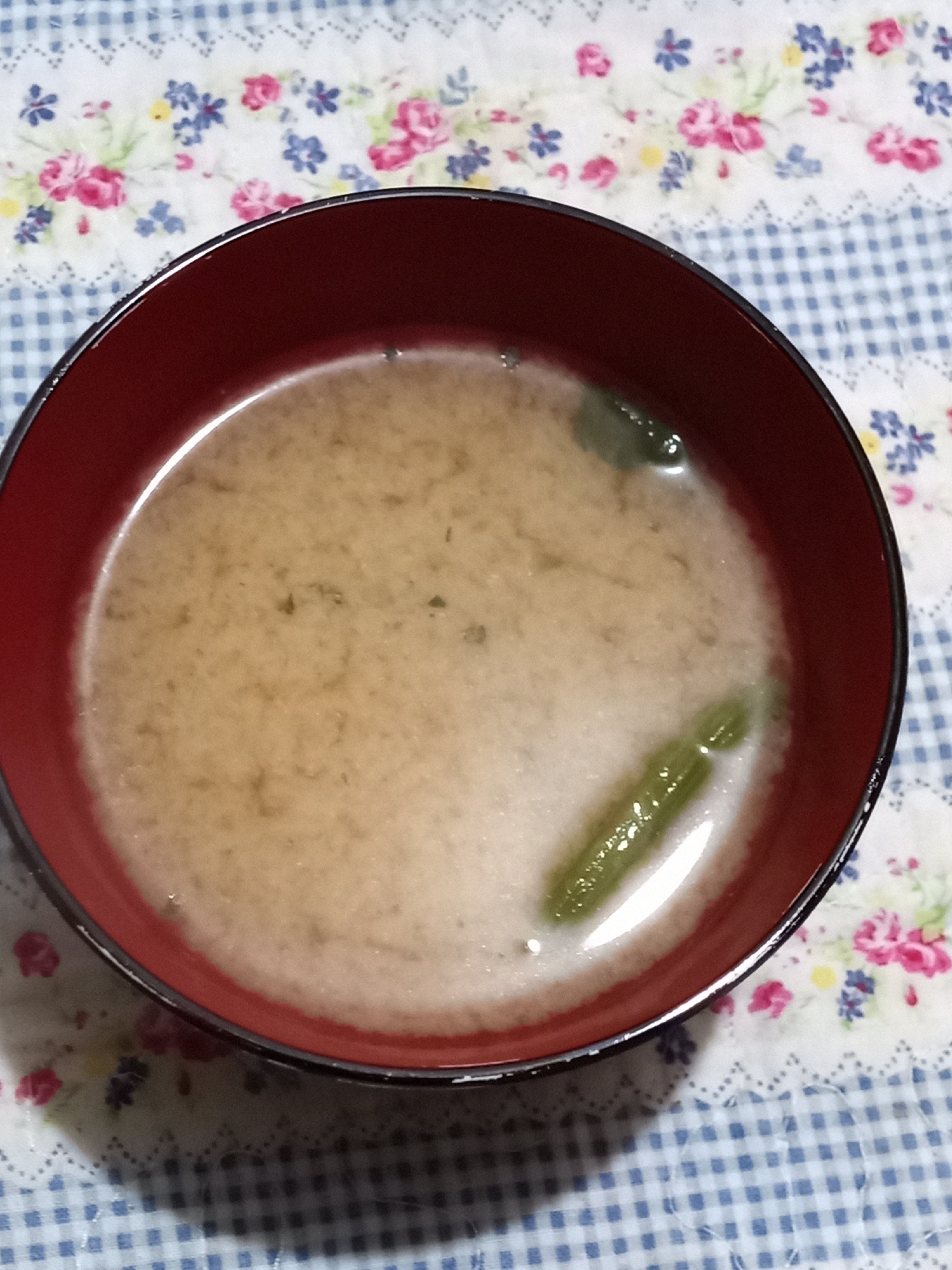 かつおだしの香り豊かなほうれん草のお味噌汁★