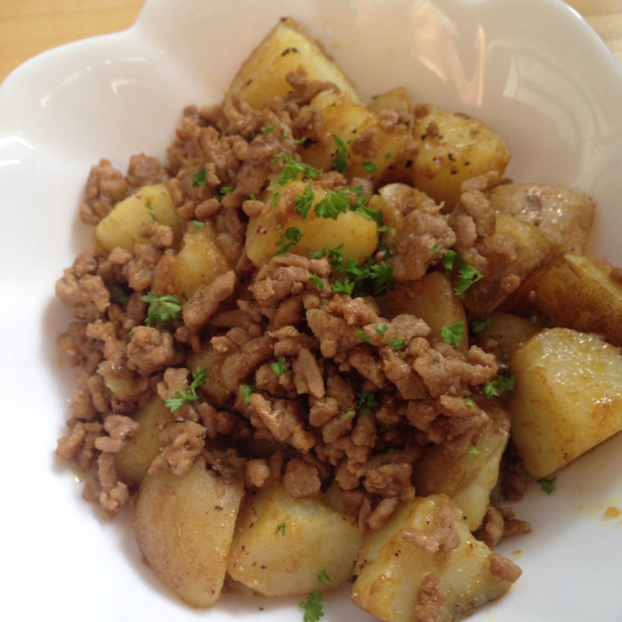 新じゃがとひき肉のカレー炒め♪