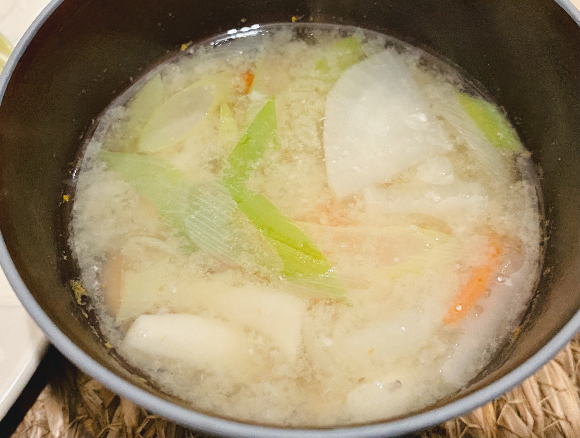 ˚✧₊⁎野菜たっぷりのお味噌汁⁎⁺˳✧༚