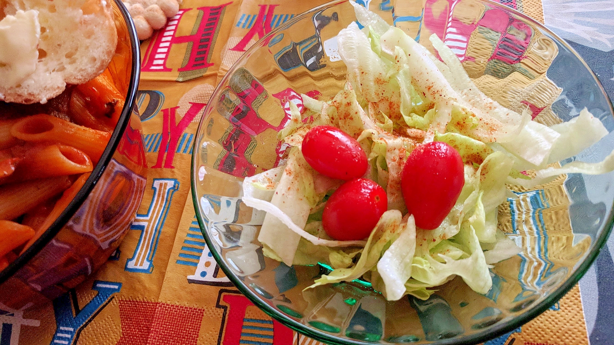 レタスとミニトマトのサラダ
