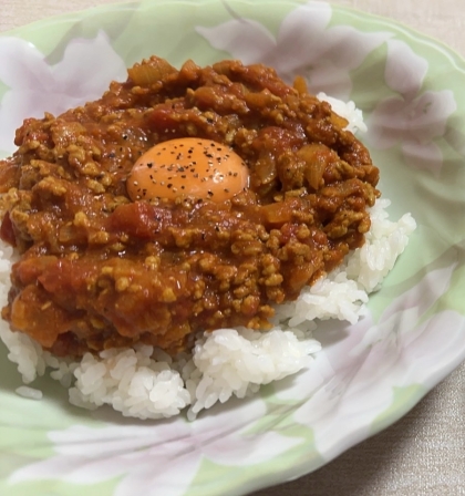 電子レンジで！トマト缶と合挽肉の無水キーマカレー♪