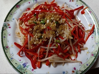 パプリカと豚肉の生姜炒め　（我が家の味）