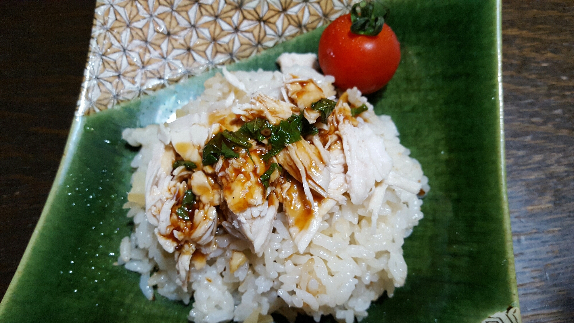 鶏むね肉!!ｻｯﾊﾟﾘ炊き込みｼﾞｬｽﾐﾝご飯