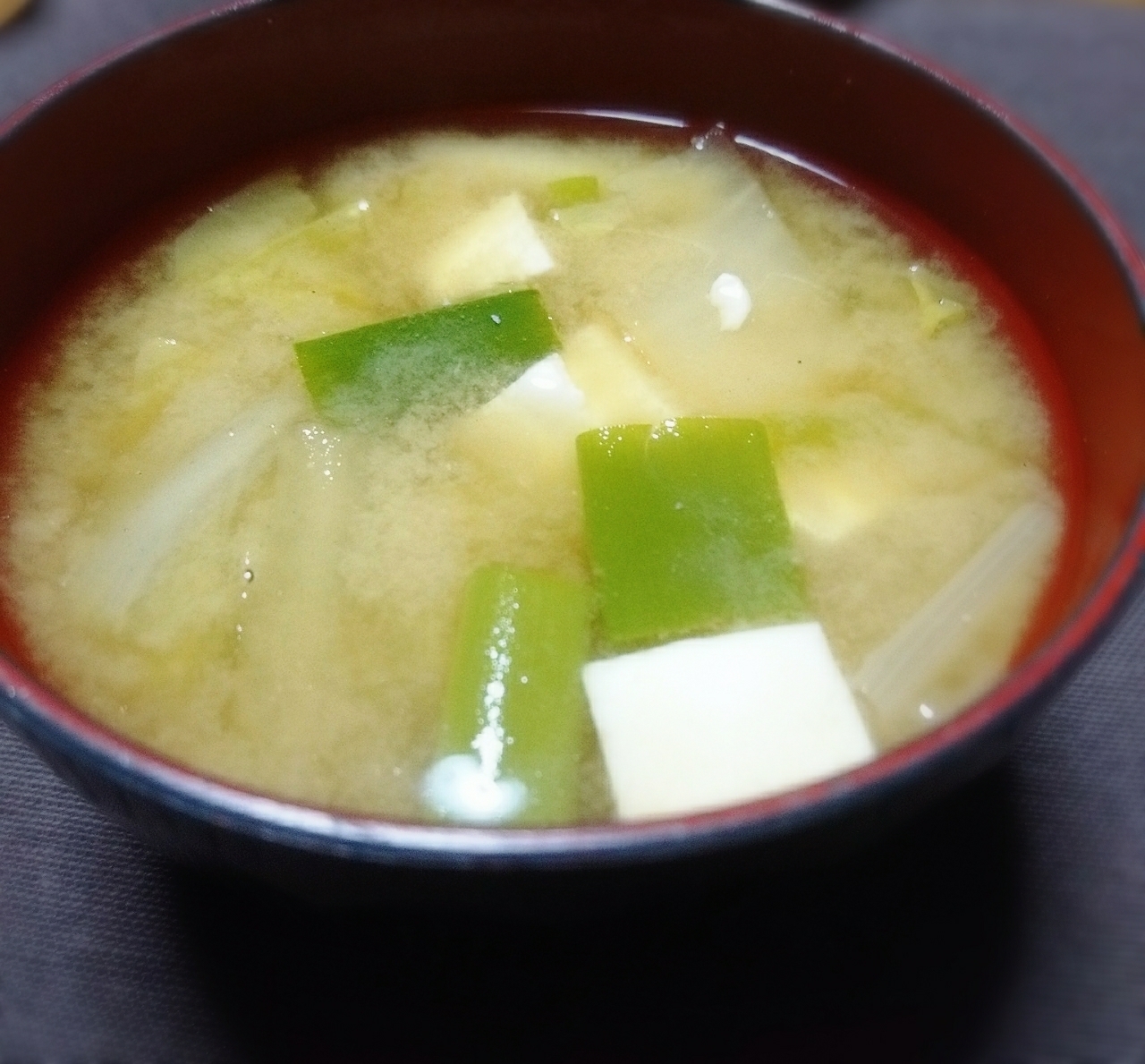 白菜 豆腐 長ネギのお味噌汁 レシピ 作り方 By あやめぇ 楽天レシピ 白菜 豆腐 長ネギのお味噌汁 レシピ 作り方 By あやめぇ 楽天レシピ