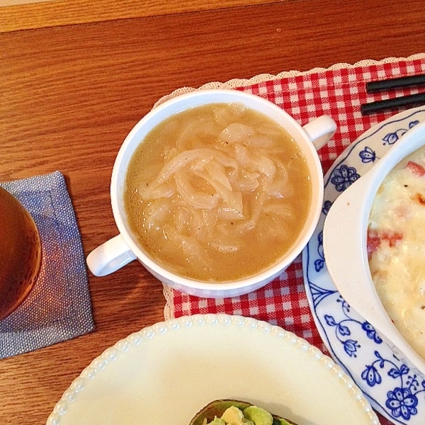 甘くて美味しい オニオンスープ レシピ 作り方 By みゅうしろ 楽天レシピ 甘くて美味しい オニオンスープ レシピ 作り方 By みゅうしろ 楽天レシピ