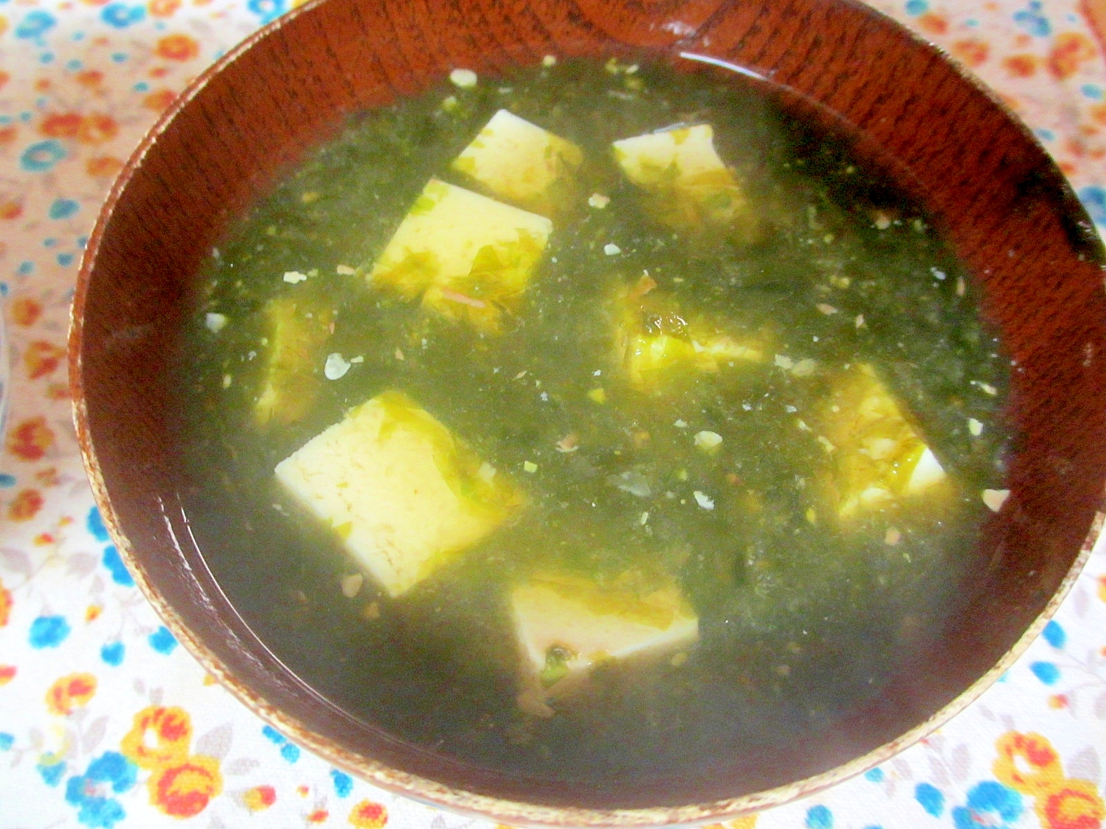 生海苔と豆腐の味噌汁