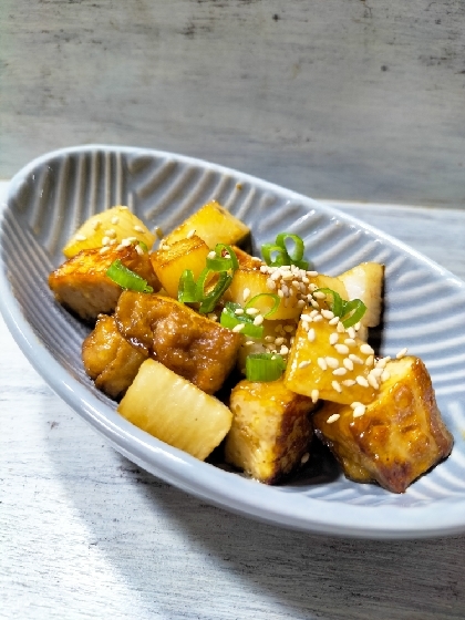 にんにく風味が◎コロコロ♡厚揚げと長芋の甘辛炒め