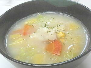 野菜たっぷり☆鱈とポテトのスープ