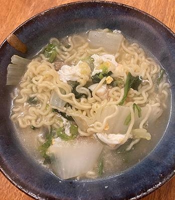 白菜シーフードミックスラーメン