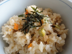 ラーメンや鍋の残りスープで☆うまうま炊き込みご飯