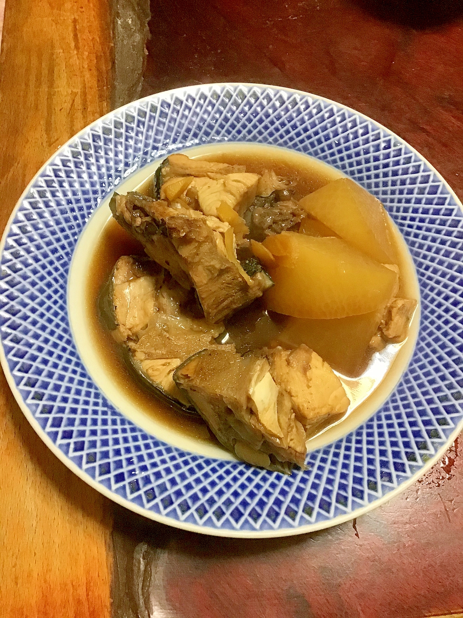 鰤アラ大根(たまり醤油使用)