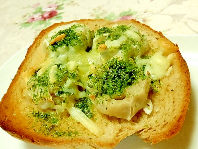 休日専用❤ガーリック青のり焼売トースト❤