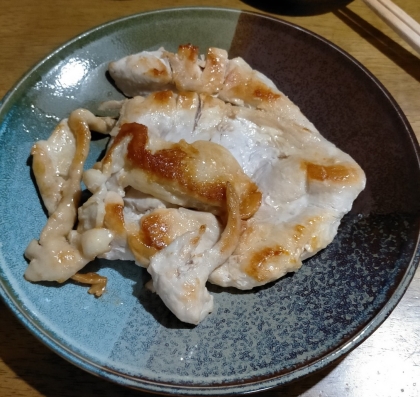 鶏もも肉で「山賊焼き」