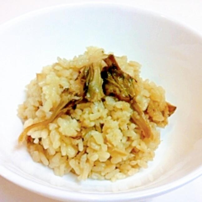 簡単おいしい 舞茸だけの炊き込みご飯 レシピ 作り方 By アボカドプリン 楽天レシピ