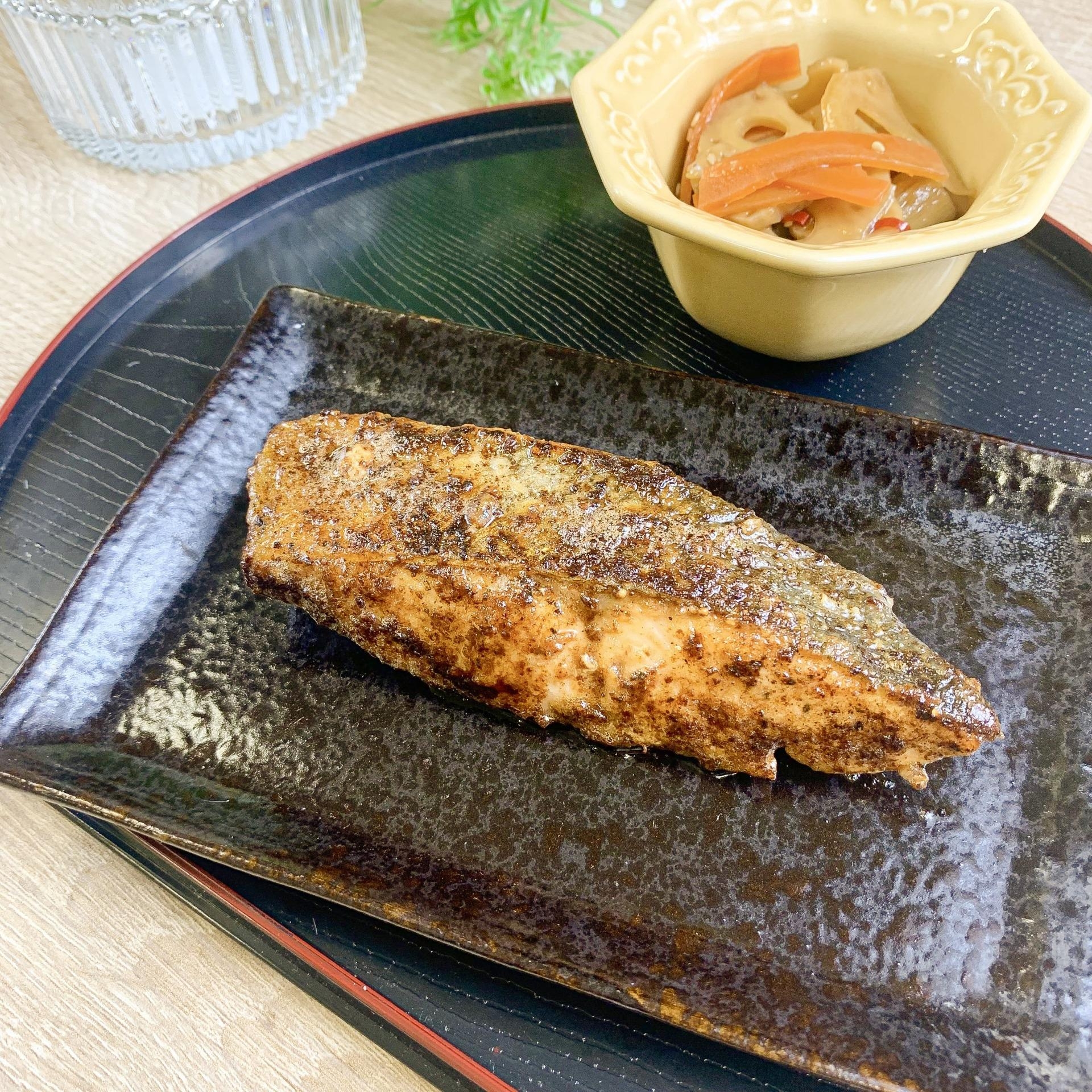 鮭のガーリックバター醤油焼き