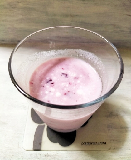 きょうはこちら♬食後に爽やかな夢さんドリンク飲みたくなって作ってみました❢色鮮やか美味しいヨーグルトドリンクにテンションアップ✨素敵なレシピ感謝です(◕ᴗ◕✿)