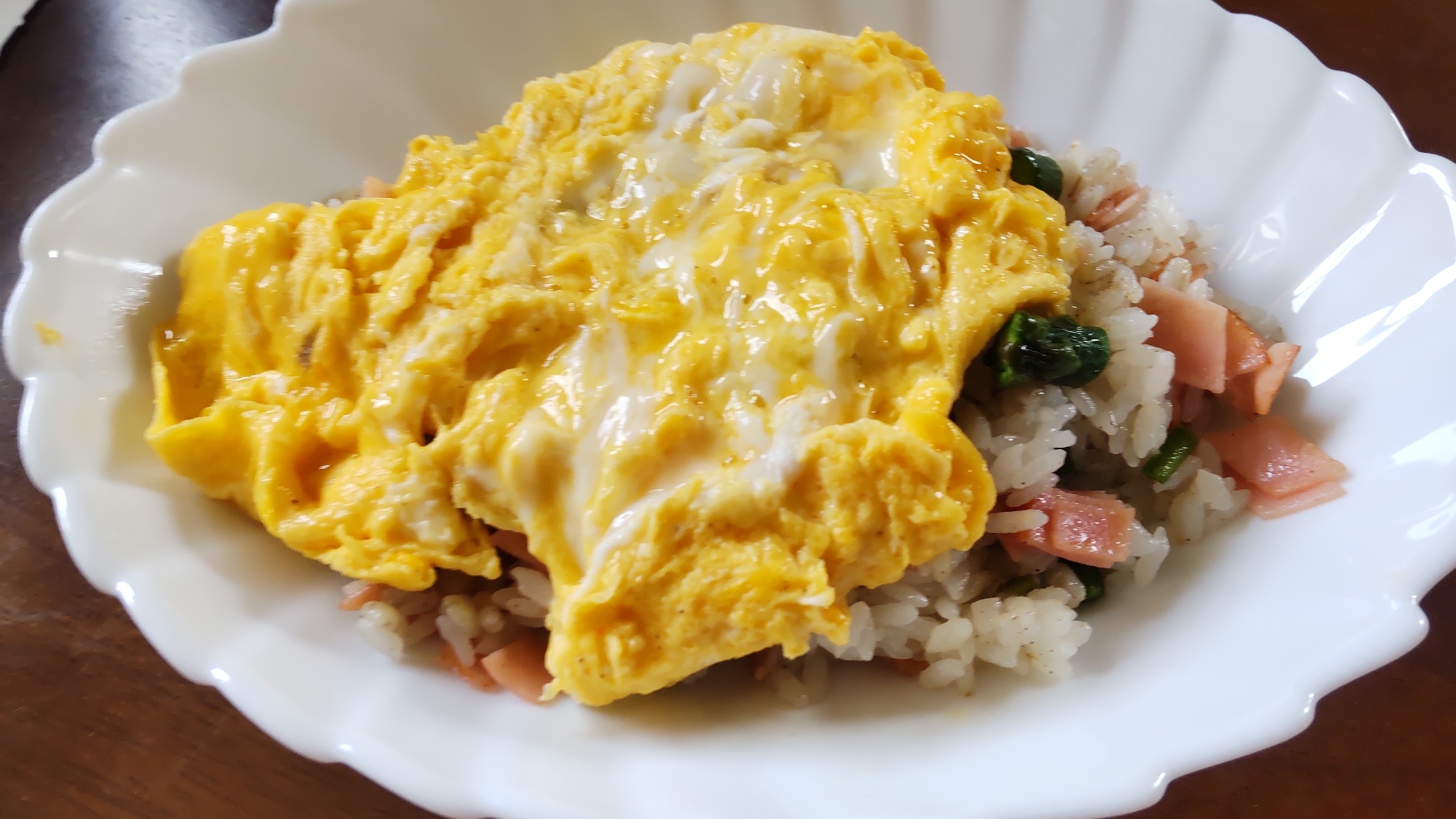 アスパラとハムのオムレツ