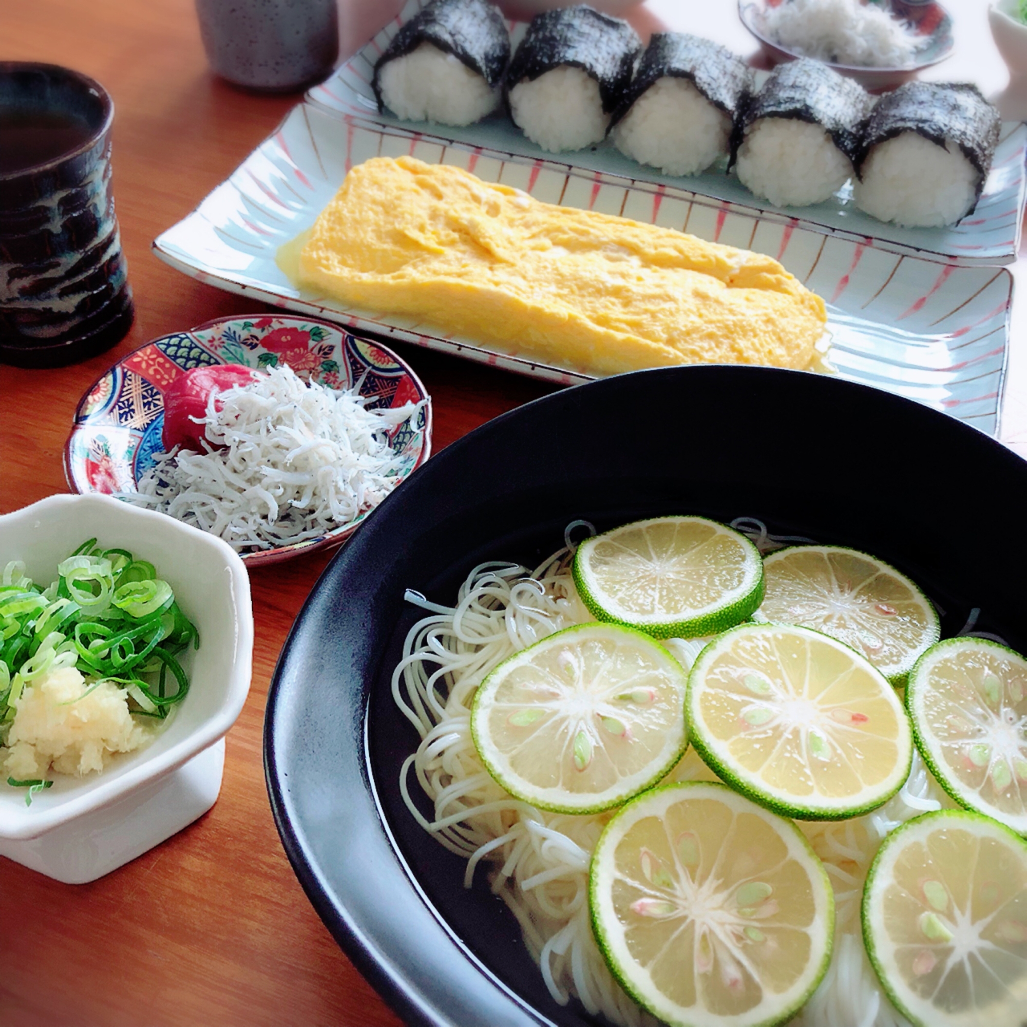 冷たいかぼす素麺
