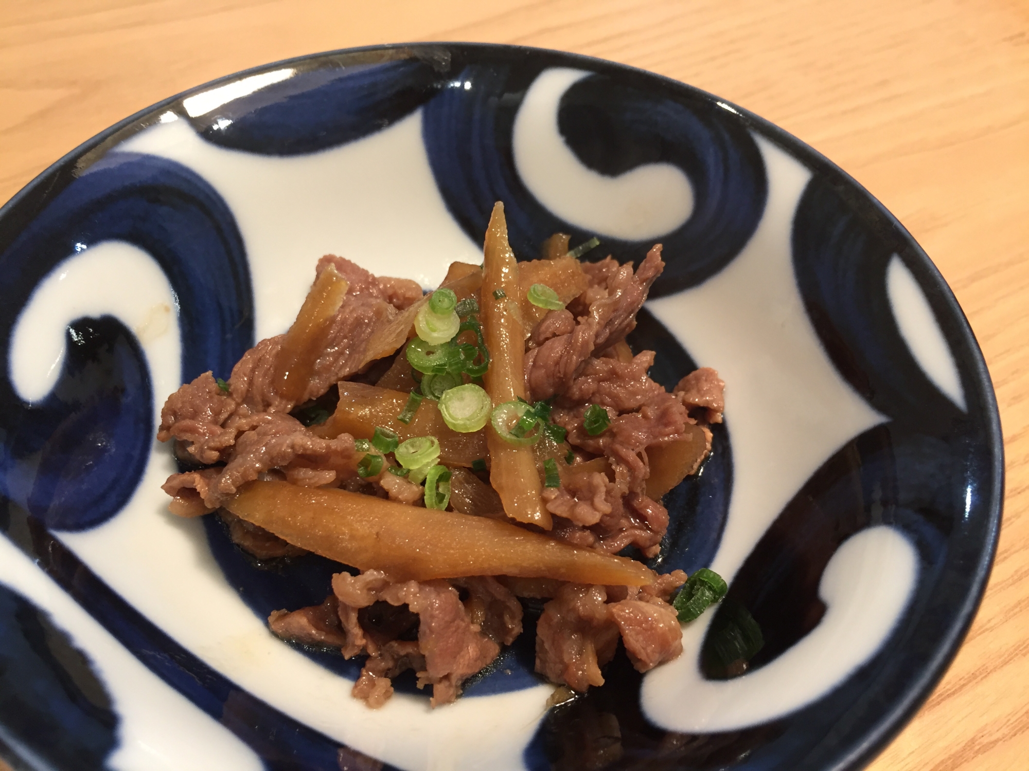 豚の角煮の煮汁を使って！牛肉とゴボウの甘辛煮